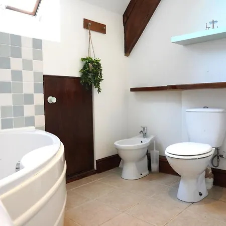 Spacious 4-Bedroom Penthouse Sleeps 8 - Great City View And Free Parking Portsmouth Exterior photo